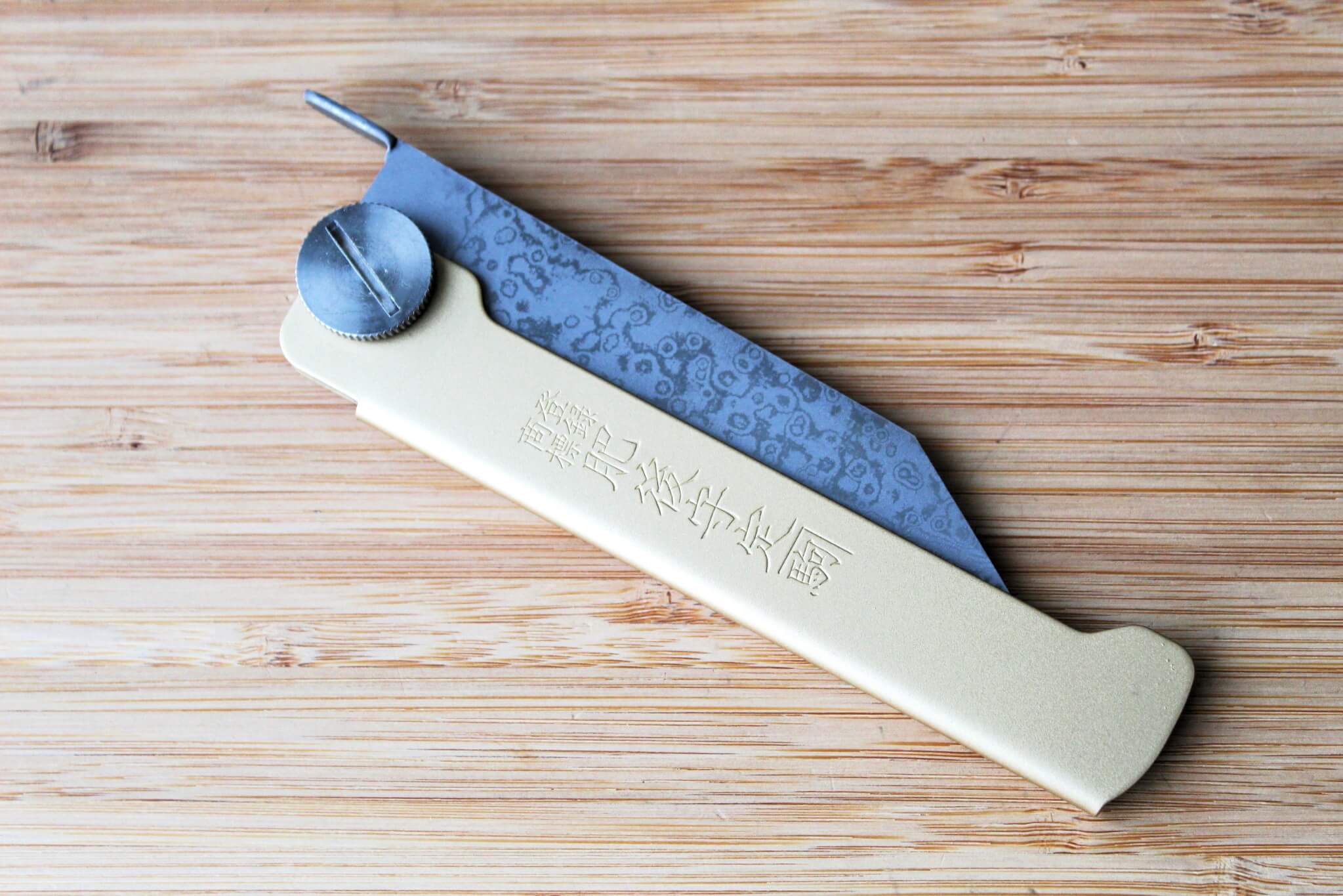 Higonokami VG10 Damascus Folding Knife - Brass Handle | Nagao Kanekoma