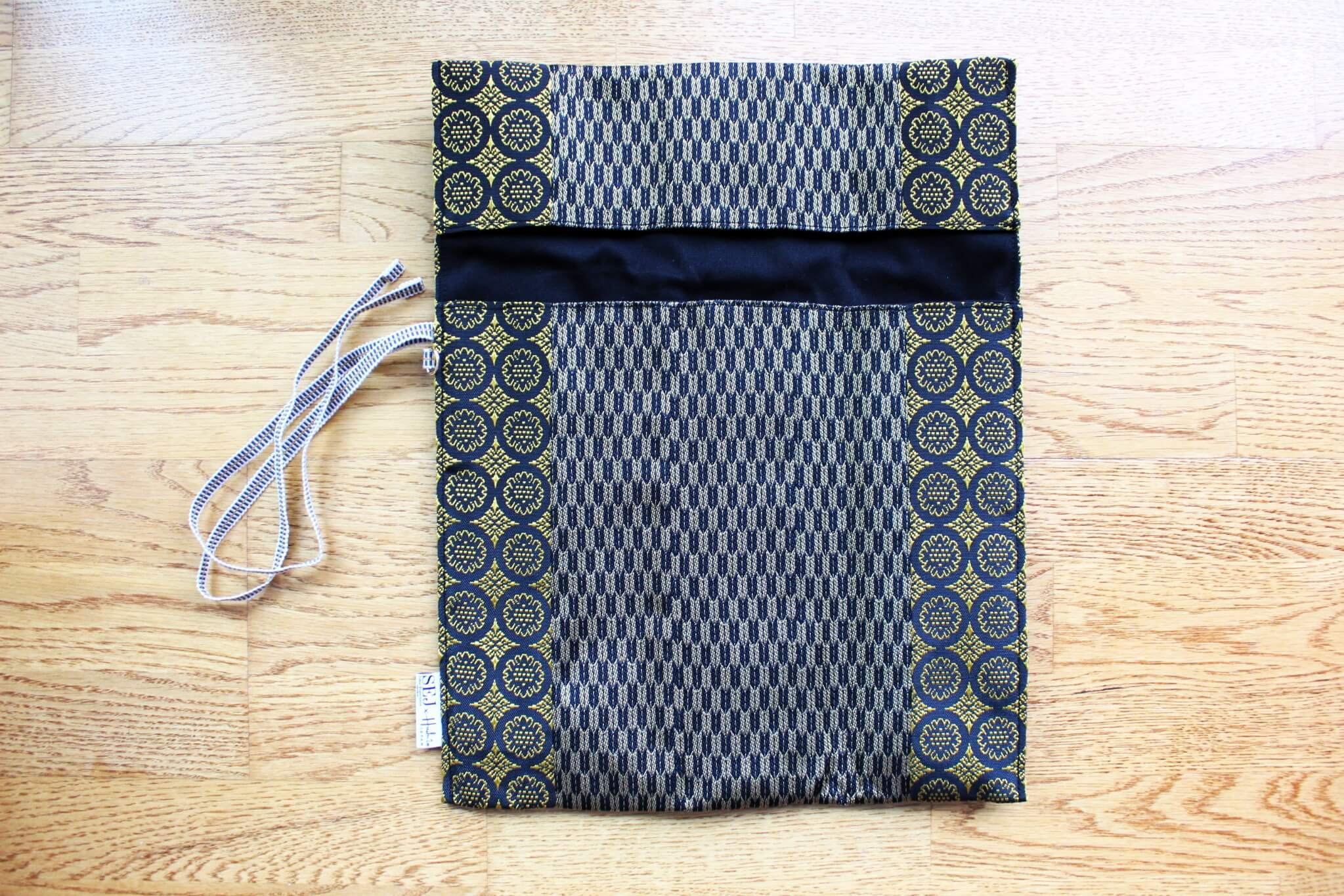Sayaka Japanese Tatami mat edge Knife Roll Carry Bag for 3 Knives