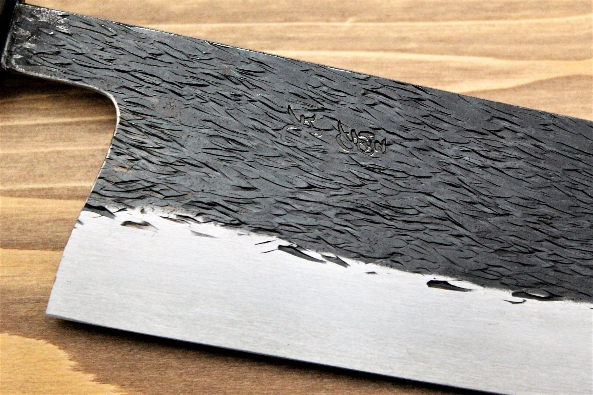 Kitchen Knives - Isamitsu Shirogami #1 / White Steel #1 Santoku 180 Mm / 7.0" Brown Handle