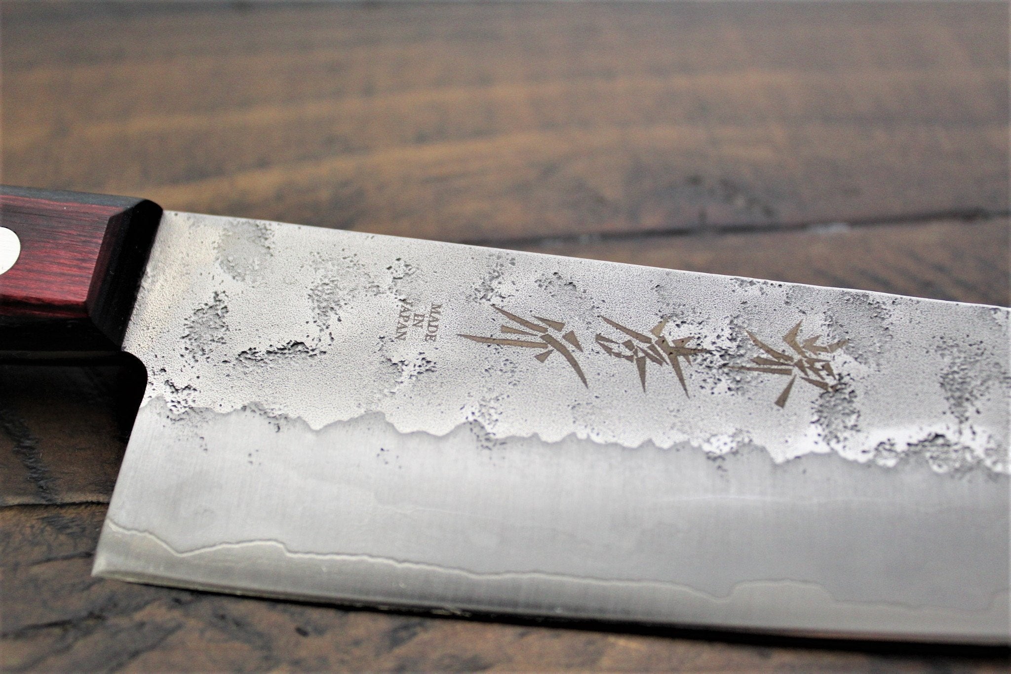 Kitchen Knives - Sakai Takayuki Ginsan Nashiji Santoku Knife 180mm (7.1")