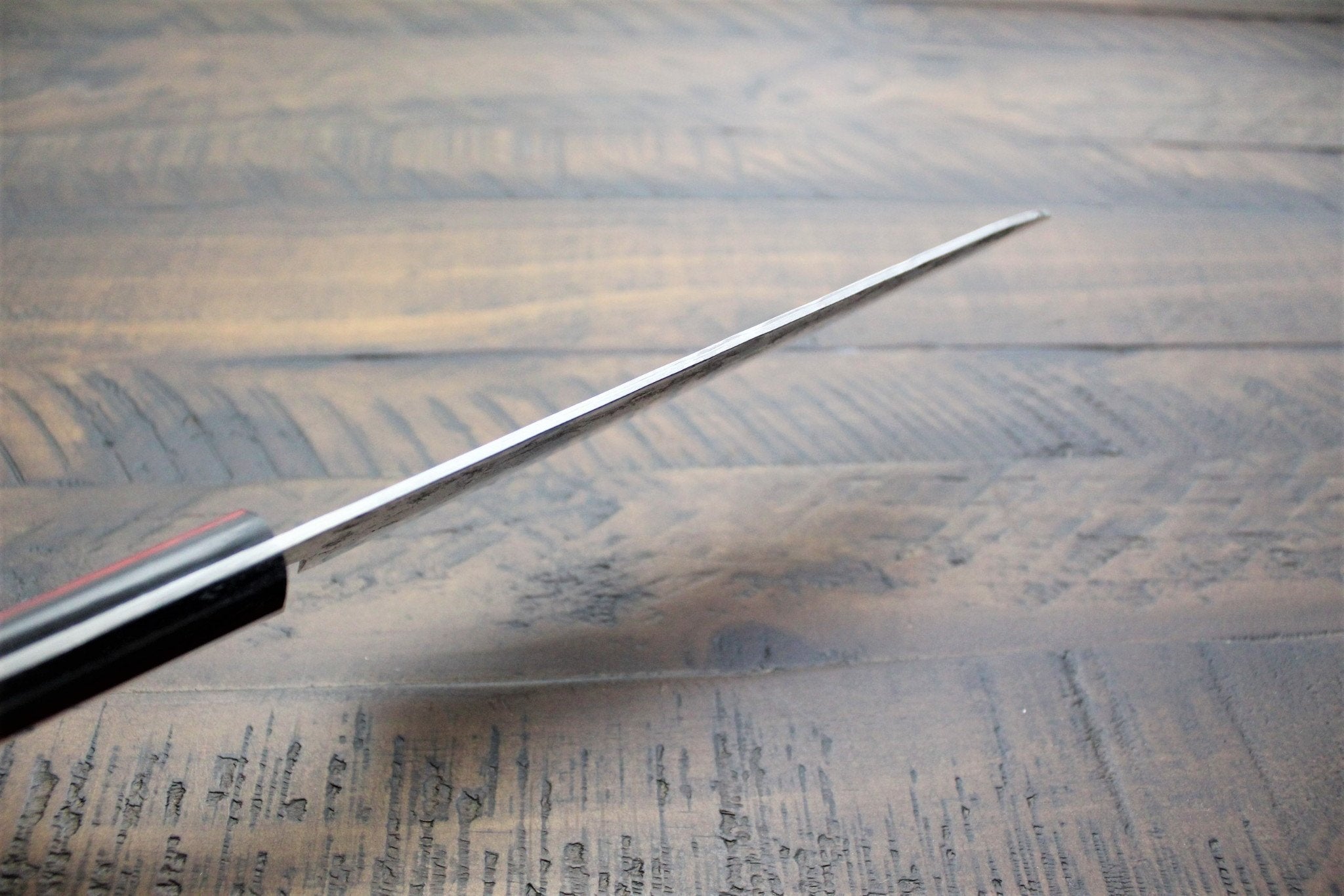 Kitchen Knives - Sakai Takayuki Ginsan Nashiji Santoku Knife 180mm (7.1")