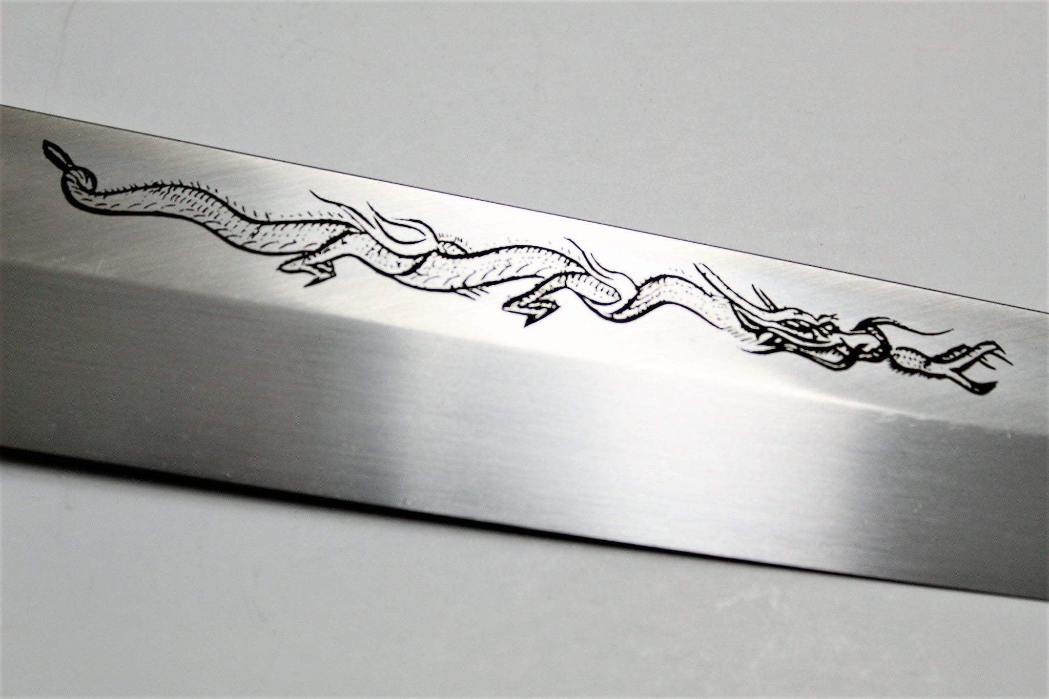 Kitchen Knives - Sakai Takayuki Honyaki Shoryu Genbu Sakimaru Yanagiba Slicer With Saya 300mm (11.8") VG-10 Slicer
