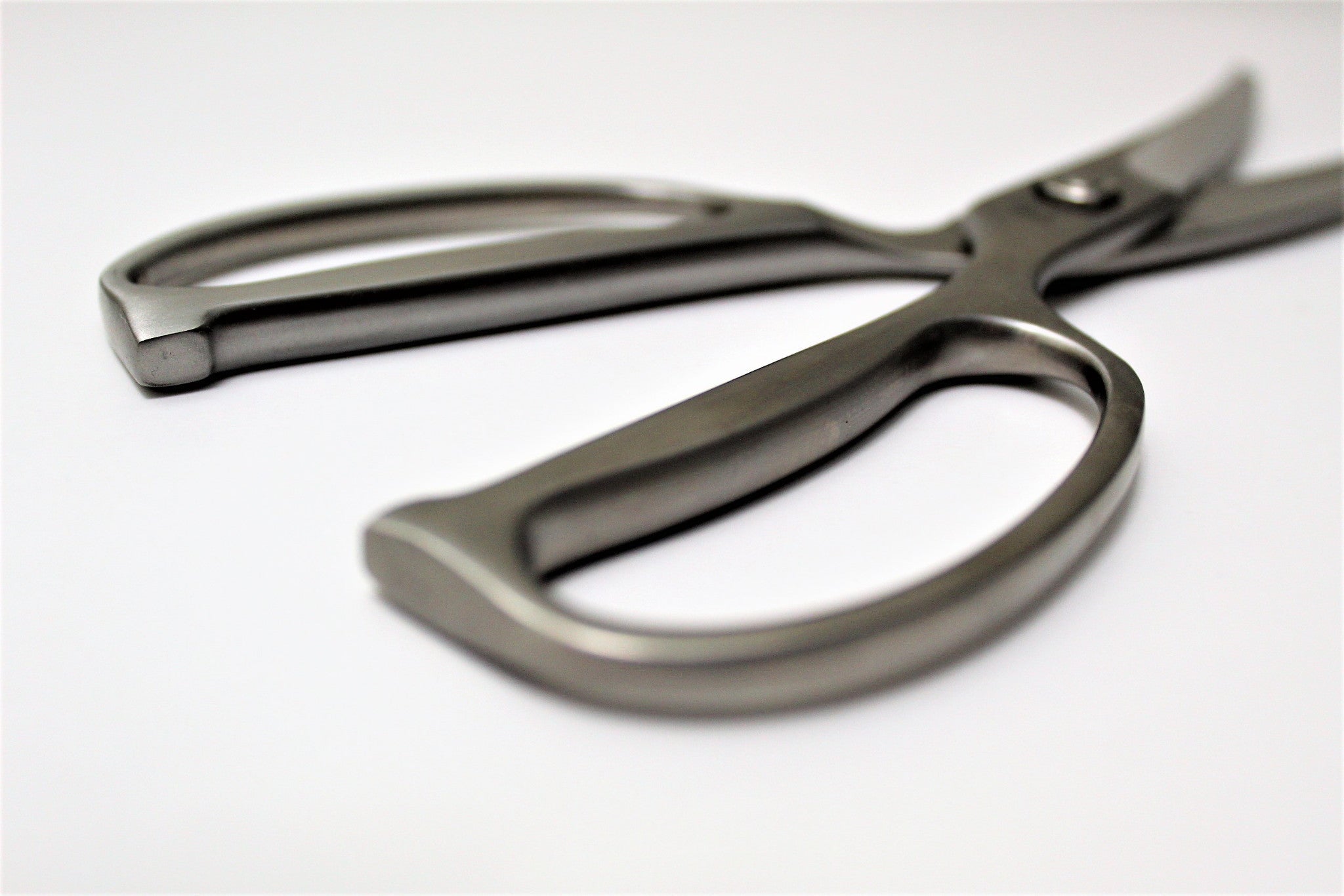 Kitchen Shears - KAI Seki No Magoroku Stainless Steel Curved Kitchen Shears DH3346