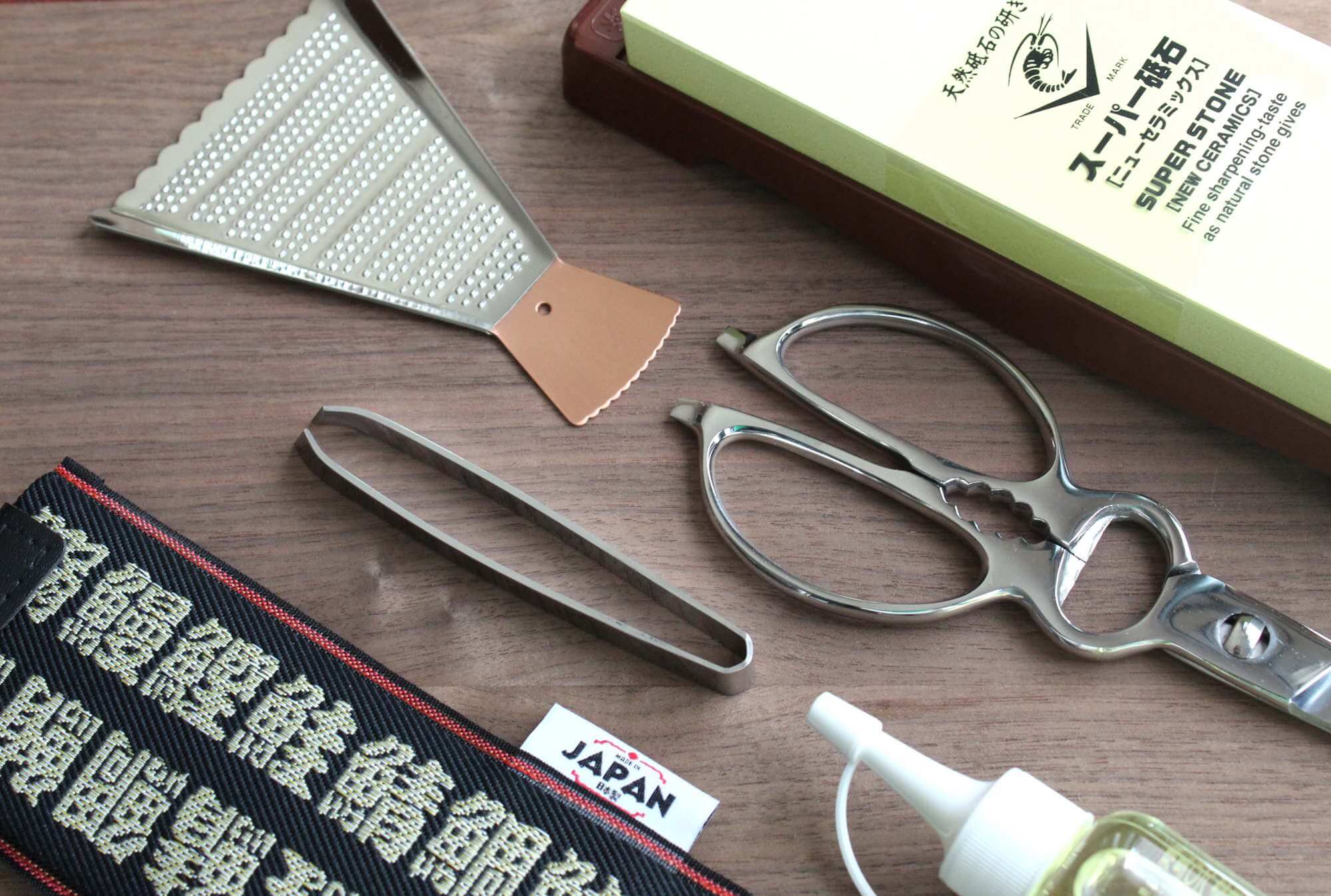 Japanese Kitchen Accessories - Oroshigane, Tweezers, Shears