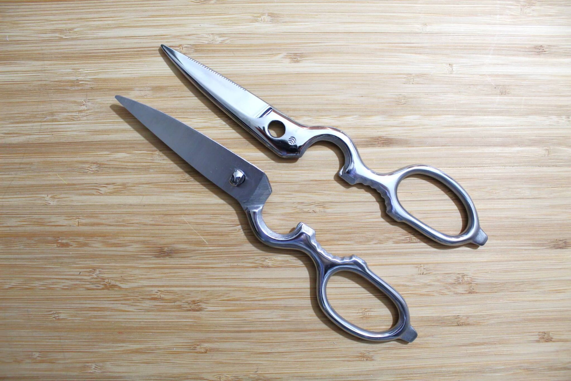 Forged Kitchen Scissors with Paulownia Box-Hasu-Seizo