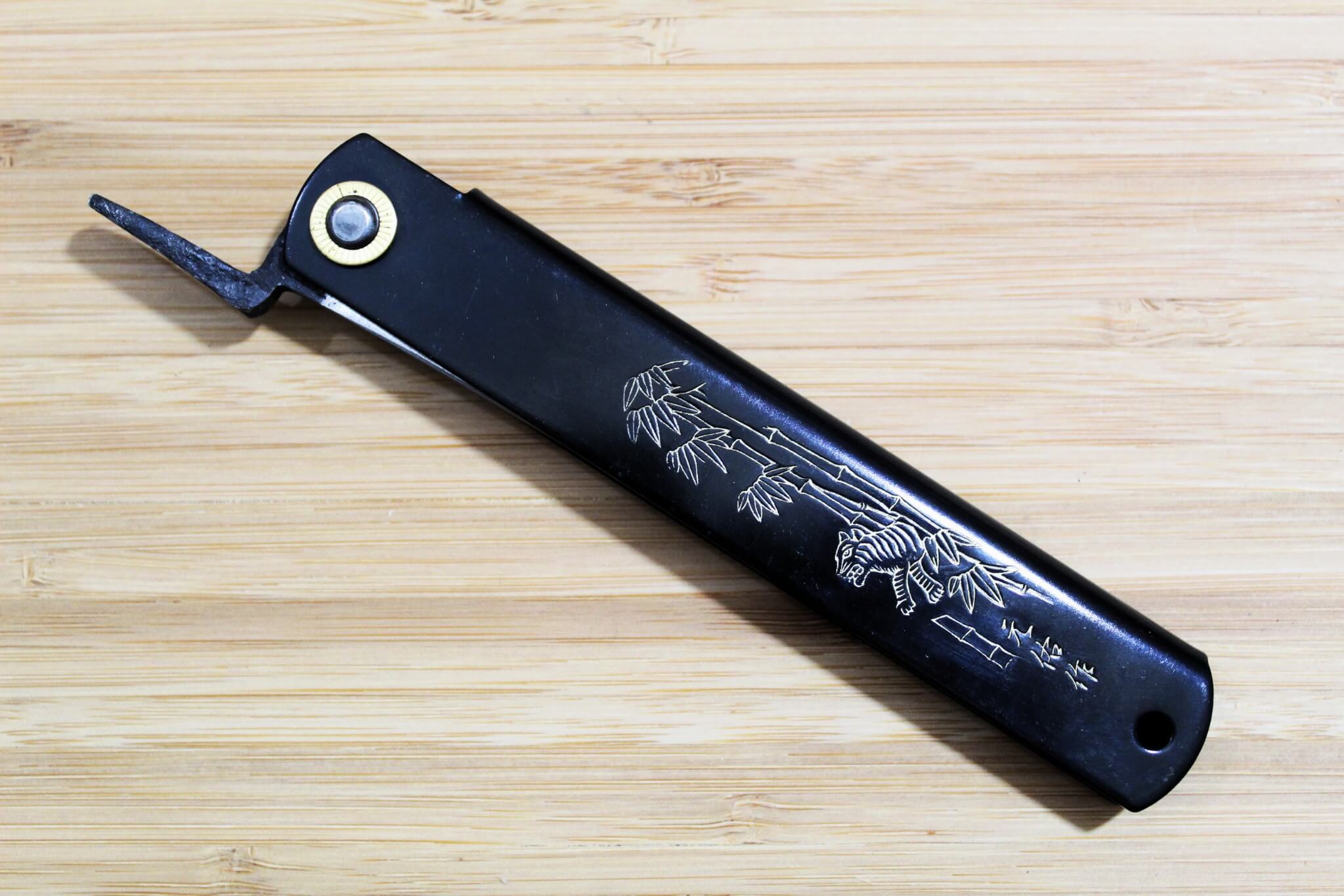 Higonokami Damascus Aoniko (Blue Steel #2) Tiger and Bamboo Black Handle Folding Pocket Knife