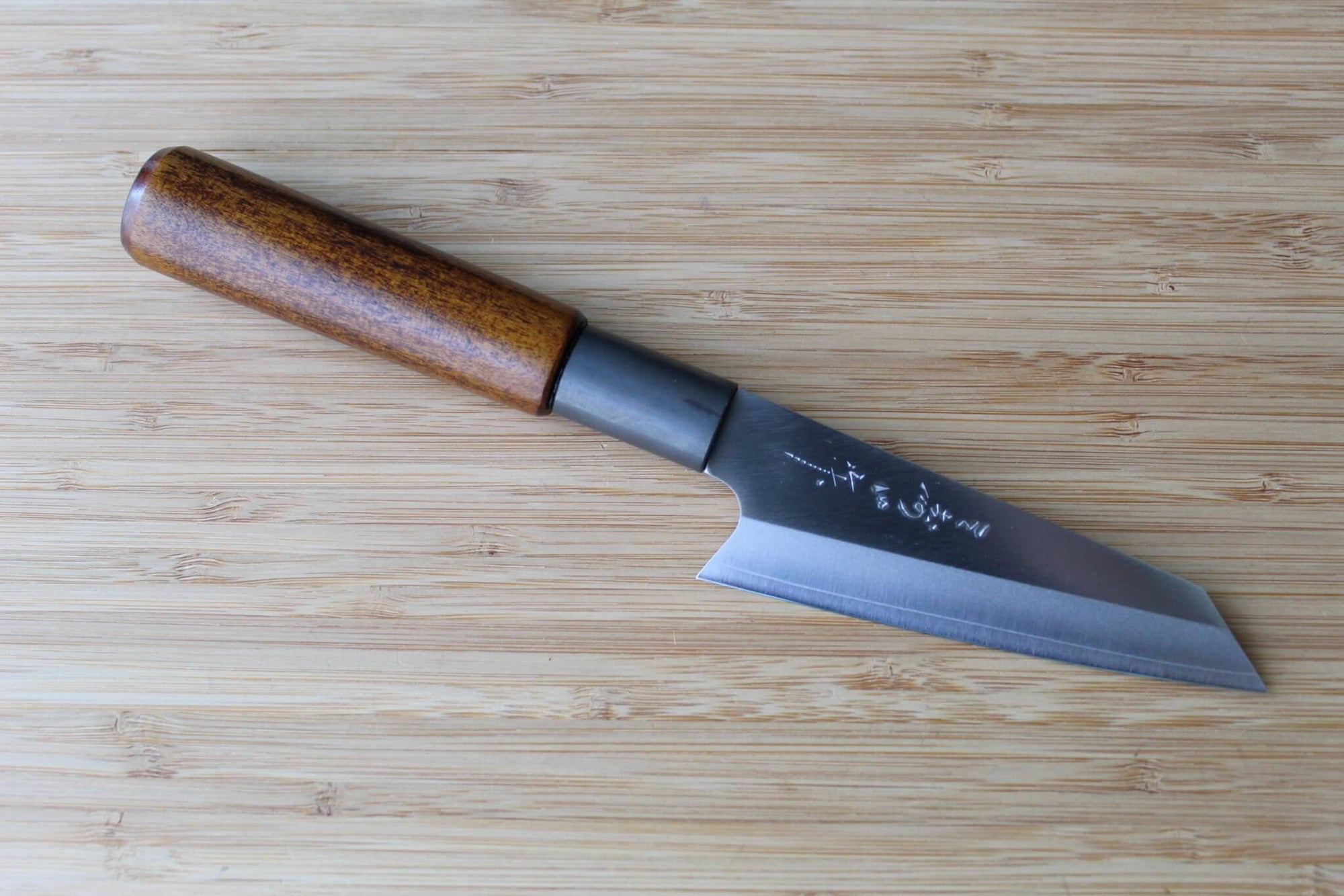 Misuzu Hamono Bunka Petty VG-10 Stainless Steel 105 mm / 4.1" Urushi Lacquer Magnolia Handle
