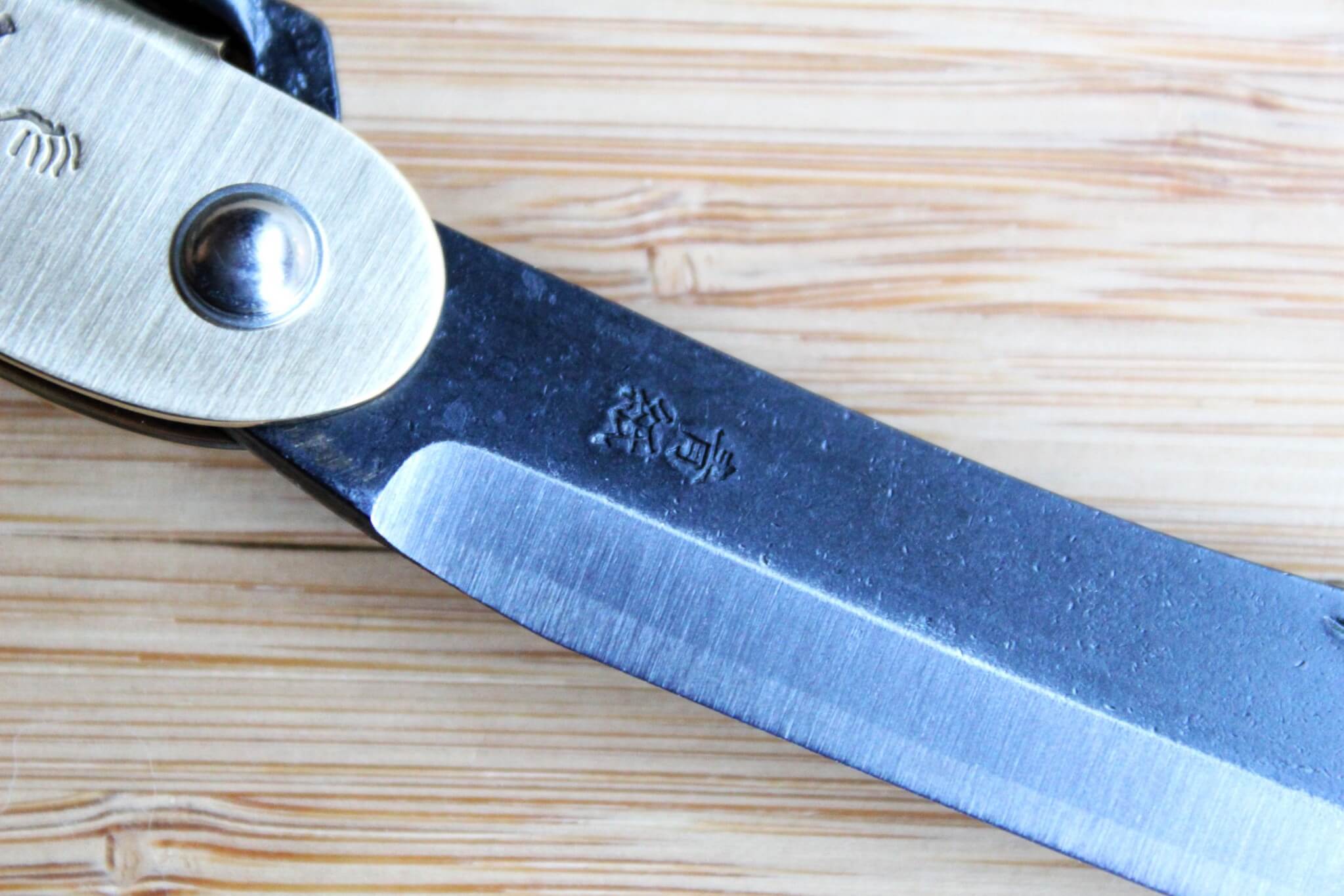 Mujun Mt. Fuji Japanese High Carbon Steel Folding Pocket Knife
