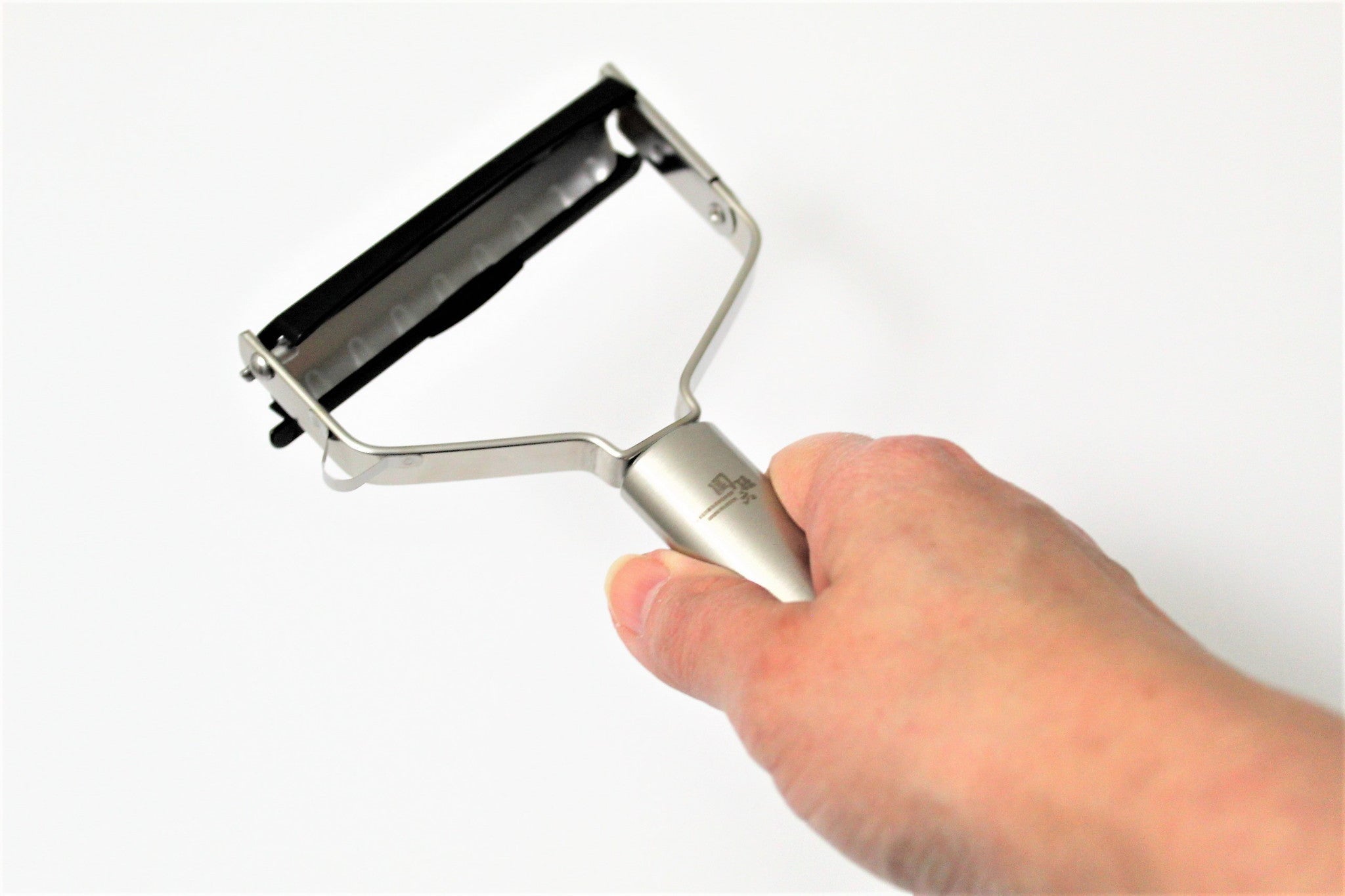 Food Peelers & Corers - Kai Seki Magoroku Wide Stainless Steel Peeler (Slice & Julienne Set) DH-3301