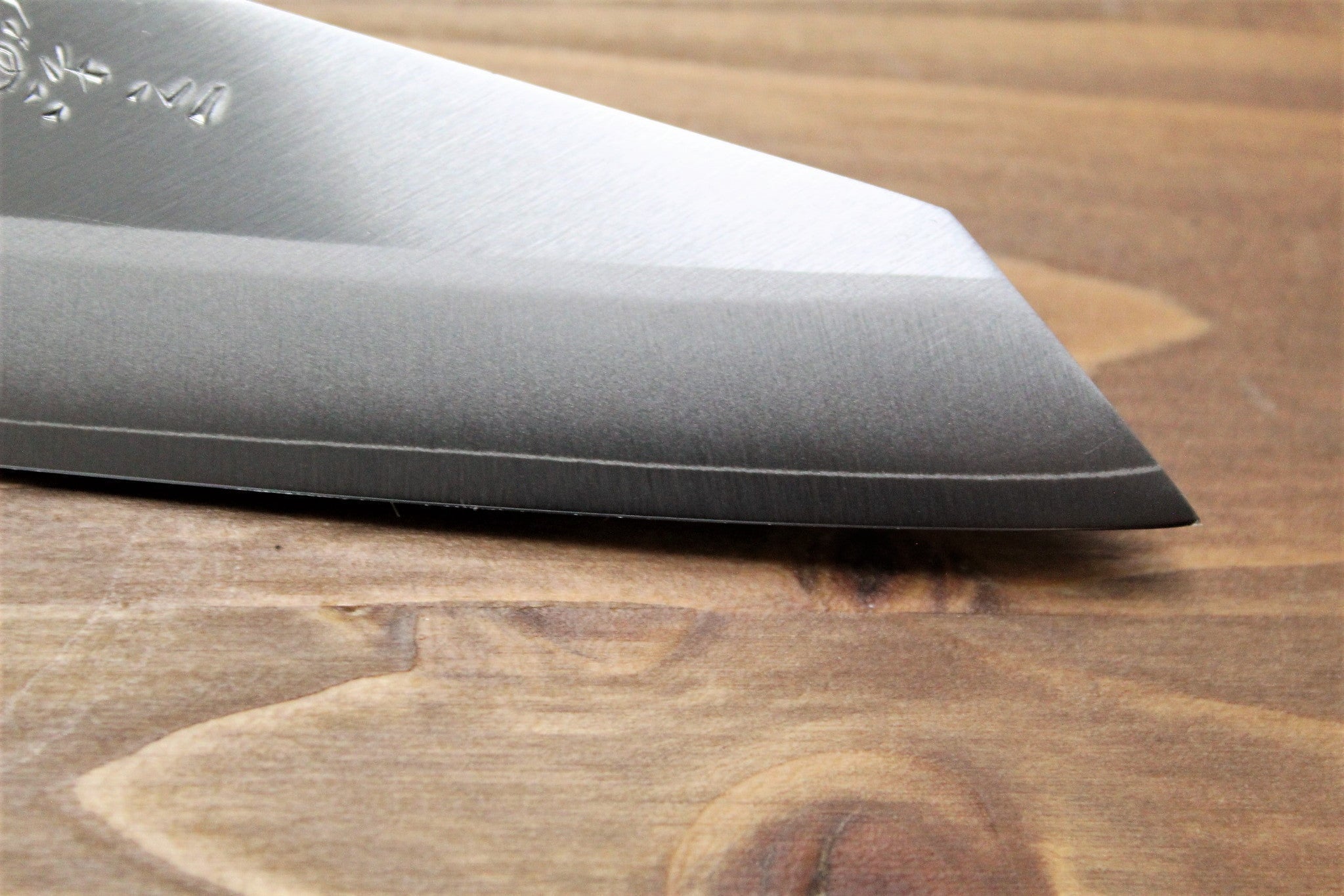 Kitchen Knives - Misuzu Hamono Bunka Petty VG-10 Stainless Steel 105 Mm / 4.1" Magnolia Handle