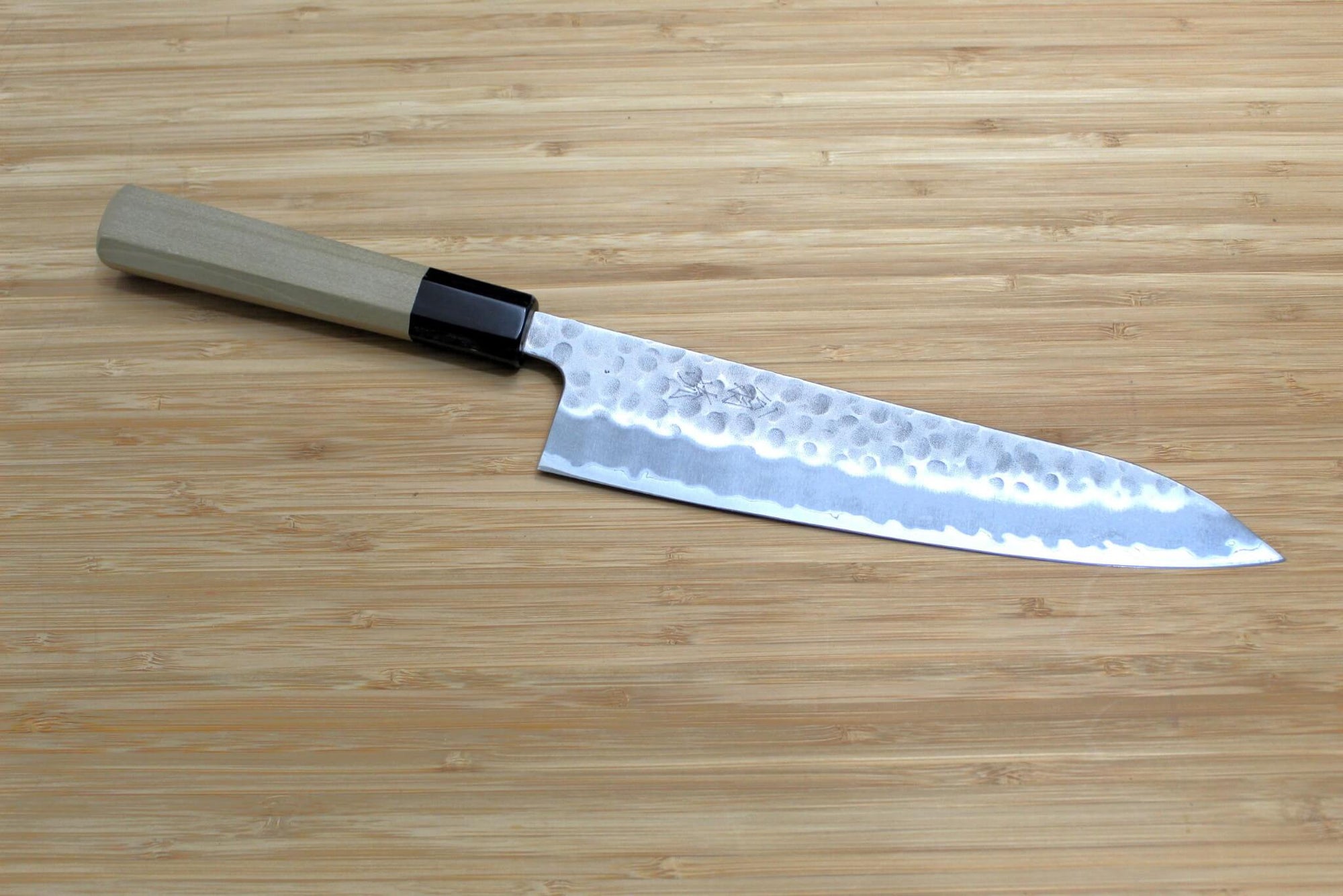 OUL Gyuto Hammered Shironiko / White Steel #2 210 mm / 8.2" Magnolia Handle