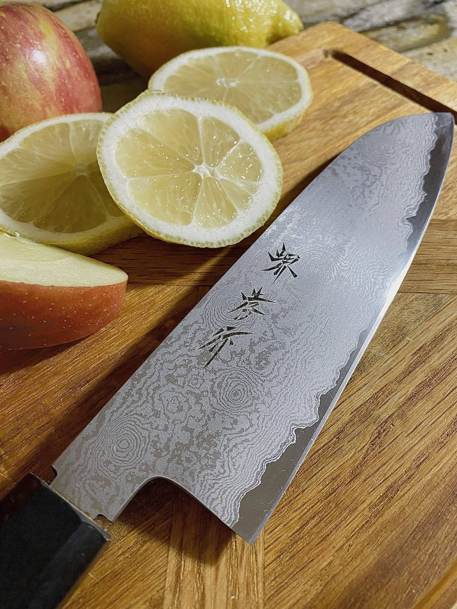 Kitchen Knives - Sakai Takayuki Ginsan Damascus Santoku Knife 180mm (7.1")
