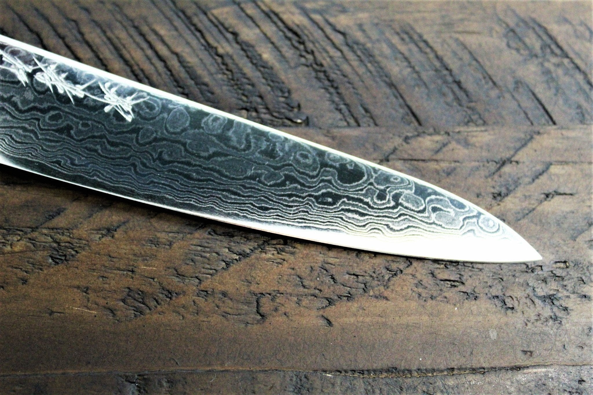 Kitchen Knives - Sakai Takayuki Petty Knife 135 Mm (5.3") / 150mm (5.9") Damascus 69 Layer - Ginga
