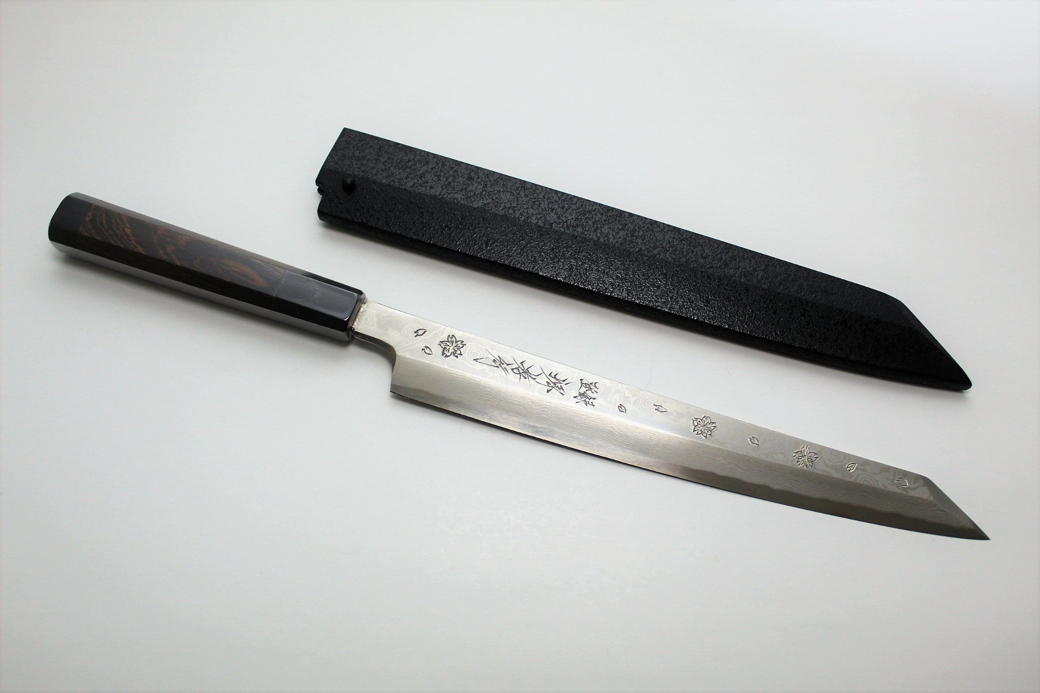 Kitchen Knives - Sakura Hanafubuki Hien Kengata Yanagiba Slicer With Saya 270mm (10.6") - Ginsan Stainless Steel - Hand Etched
