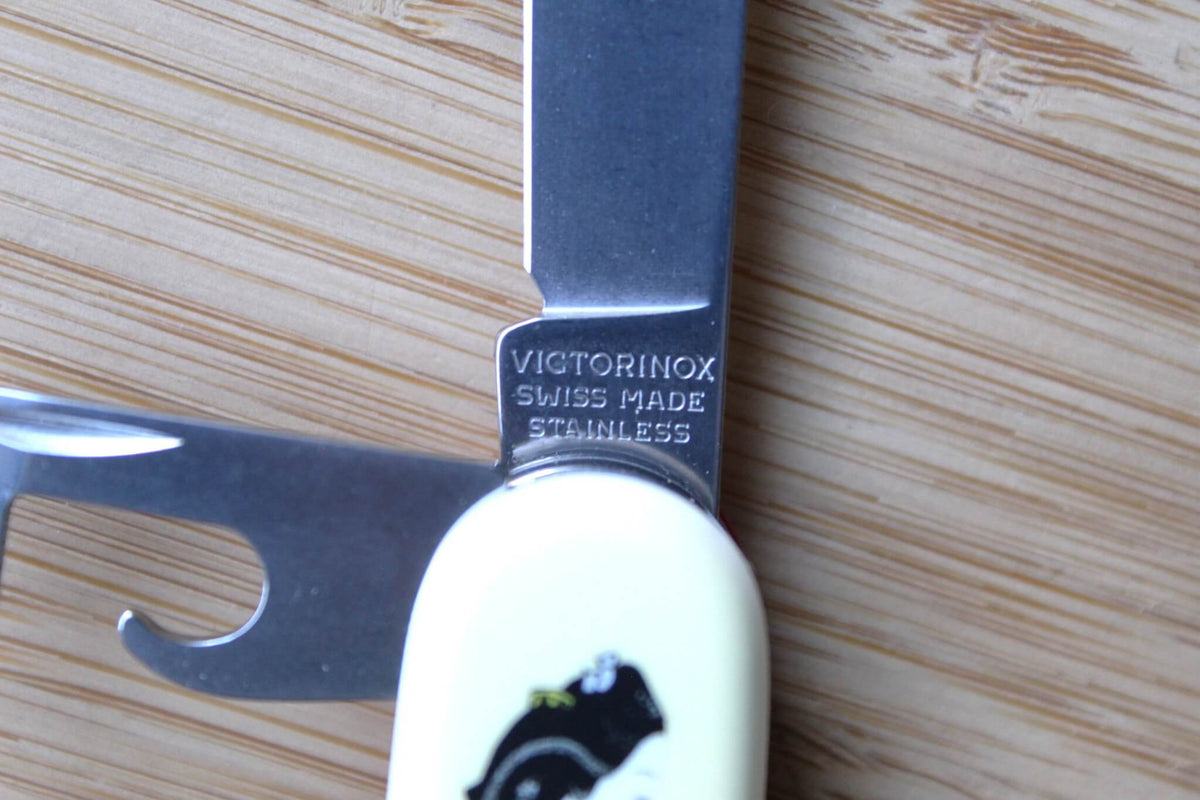 Victorinox Climber 91mm Swiss Army Knife blade engraving.